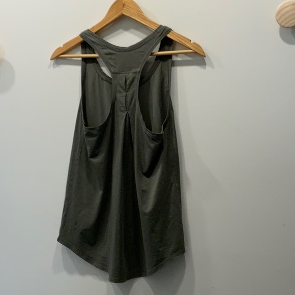 Lululemon kaki love tank - Picture 2 of 4